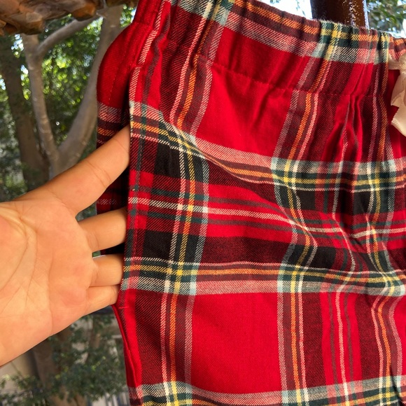 Lands End  Flannel Pajama Set.Size - L - Picture 11 of 17